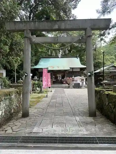 射山神社の鳥居