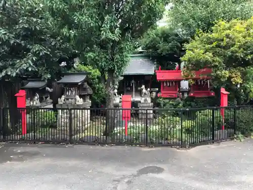 八幡八雲神社の末社