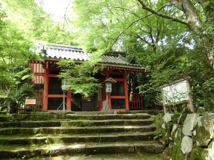 金蔵寺の山門・神門