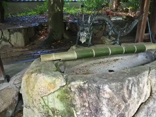 田村神社の手水舎