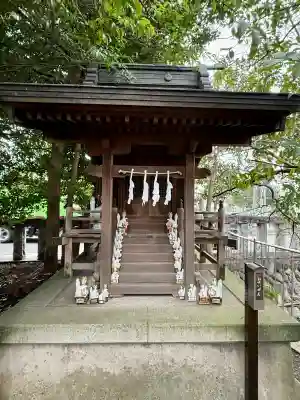 鈴鹿明神社の{uncategorized: "未分類", other: "その他", undefined: "問題あり", building: "その他建物", grave: "お墓", sacred_gate: "鳥居", guardian: "狛犬", statue: "像", buddha: "仏像", history: "歴史", nature: "自然", garden: "庭園", animal: "動物", pagoda: "塔", temizu: "手水舎", mountain_gate: "山門・神門", sanctuary: "本殿・本堂", subordinate: "末社・摂社", art: "芸術", scenery: "景色", jizo: "地蔵", ema: "絵馬", goshuin: "御朱印", omikuji: "おみくじ", items: "授与品その他", amulet: "お守り", goshuincho: "御朱印帳", eats: "食事", festival: "お祭り", votive_dance: "神楽", shichigosan: "七五三参", wedding: "結婚式", experience: "体験その他", initially: "初詣", around: "周辺", anti_infection: "感染症対策"}