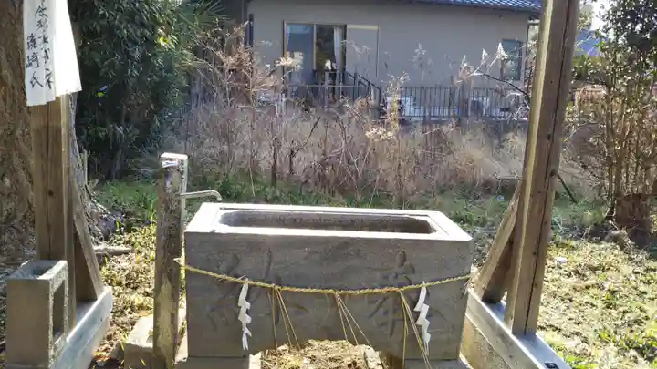 二宮神社の手水舎