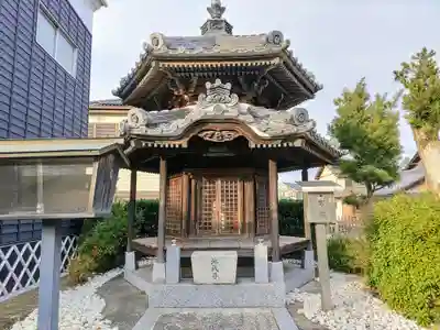 吉祥寺の末社・摂社