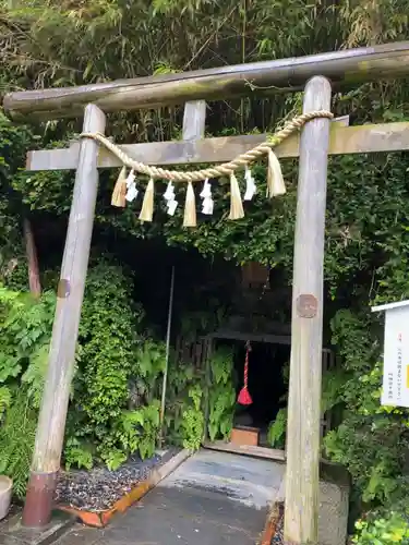 叶神社（東叶神社）の鳥居