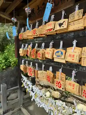 差出磯大嶽山神社 仕事と健康と厄よけの神さま(山梨県)