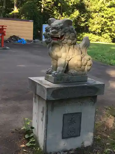 玉川神社の狛犬