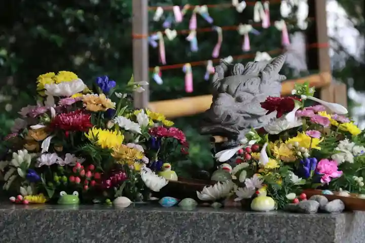 滑川神社 - 仕事と子どもの守り神の手水舎