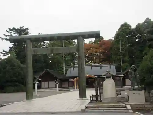 石川護國神社の鳥居