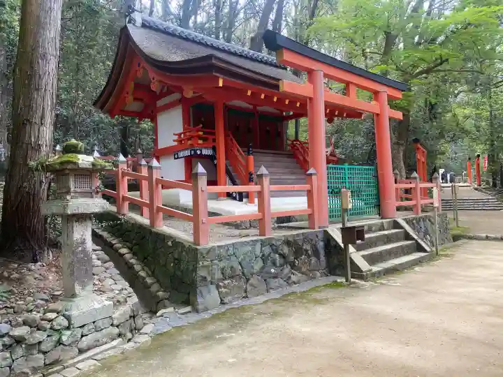 三十八所神社の{uncategorized: "未分類", other: "その他", undefined: "問題あり", building: "その他建物", grave: "お墓", sacred_gate: "鳥居", guardian: "狛犬", statue: "像", buddha: "仏像", history: "歴史", nature: "自然", garden: "庭園", animal: "動物", pagoda: "塔", temizu: "手水舎", mountain_gate: "山門・神門", sanctuary: "本殿・本堂", subordinate: "末社・摂社", art: "芸術", scenery: "景色", jizo: "地蔵", ema: "絵馬", goshuin: "御朱印", omikuji: "おみくじ", items: "授与品その他", amulet: "お守り", goshuincho: "御朱印帳", eats: "食事", festival: "お祭り", votive_dance: "神楽", shichigosan: "七五三参", wedding: "結婚式", experience: "体験その他", initially: "初詣", around: "周辺", anti_infection: "感染症対策"}