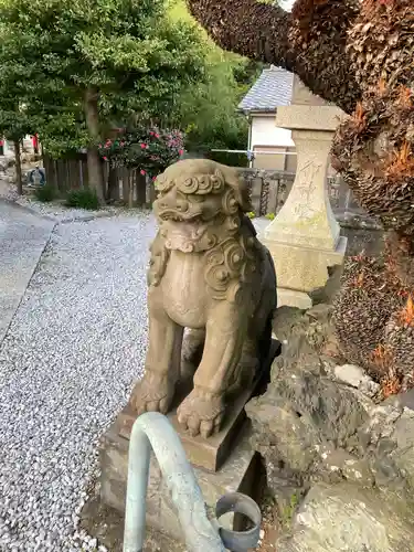 叶神社 (西叶神社)の狛犬