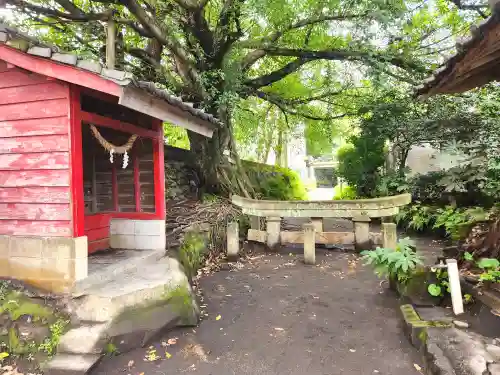 腹五社神社の鳥居