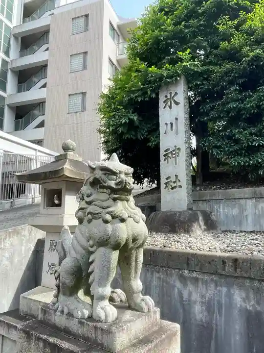 白金氷川神社の{uncategorized: "未分類", other: "その他", undefined: "問題あり", building: "その他建物", grave: "お墓", sacred_gate: "鳥居", guardian: "狛犬", statue: "像", buddha: "仏像", history: "歴史", nature: "自然", garden: "庭園", animal: "動物", pagoda: "塔", temizu: "手水舎", mountain_gate: "山門・神門", sanctuary: "本殿・本堂", subordinate: "末社・摂社", art: "芸術", scenery: "景色", jizo: "地蔵", ema: "絵馬", goshuin: "御朱印", omikuji: "おみくじ", items: "授与品その他", amulet: "お守り", goshuincho: "御朱印帳", eats: "食事", festival: "お祭り", votive_dance: "神楽", shichigosan: "七五三参", wedding: "結婚式", experience: "体験その他", initially: "初詣", around: "周辺", anti_infection: "感染症対策"}