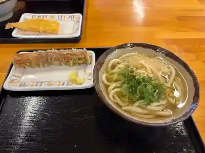 宇佐神社の{uncategorized: "未分類", other: "その他", undefined: "問題あり", building: "その他建物", grave: "お墓", sacred_gate: "鳥居", guardian: "狛犬", statue: "像", buddha: "仏像", history: "歴史", nature: "自然", garden: "庭園", animal: "動物", pagoda: "塔", temizu: "手水舎", mountain_gate: "山門・神門", sanctuary: "本殿・本堂", subordinate: "末社・摂社", art: "芸術", scenery: "景色", jizo: "地蔵", ema: "絵馬", goshuin: "御朱印", omikuji: "おみくじ", items: "授与品その他", amulet: "お守り", goshuincho: "御朱印帳", eats: "食事", festival: "お祭り", votive_dance: "神楽", shichigosan: "七五三参", wedding: "結婚式", experience: "体験その他", initially: "初詣", around: "周辺", anti_infection: "感染症対策"}