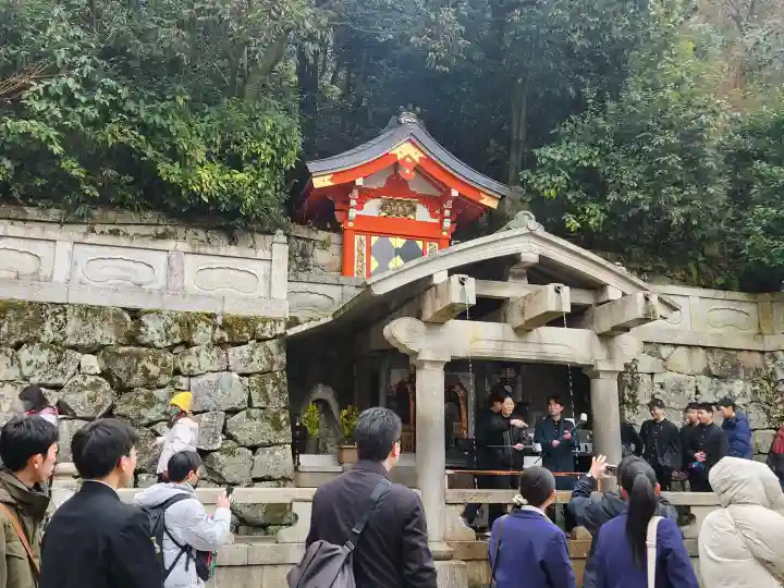 清水寺の{uncategorized: "未分類", other: "その他", undefined: "問題あり", building: "その他建物", grave: "お墓", sacred_gate: "鳥居", guardian: "狛犬", statue: "像", buddha: "仏像", history: "歴史", nature: "自然", garden: "庭園", animal: "動物", pagoda: "塔", temizu: "手水舎", mountain_gate: "山門・神門", sanctuary: "本殿・本堂", subordinate: "末社・摂社", art: "芸術", scenery: "景色", jizo: "地蔵", ema: "絵馬", goshuin: "御朱印", omikuji: "おみくじ", items: "授与品その他", amulet: "お守り", goshuincho: "御朱印帳", eats: "食事", festival: "お祭り", votive_dance: "神楽", shichigosan: "七五三参", wedding: "結婚式", experience: "体験その他", initially: "初詣", around: "周辺", anti_infection: "感染症対策"}
