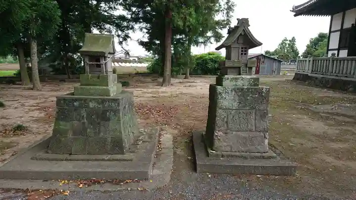 諏訪神社の末社・摂社