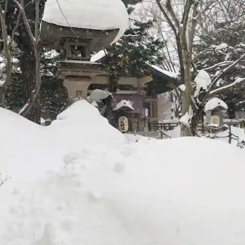 彌彦神社　(伊夜日子神社)の庭園