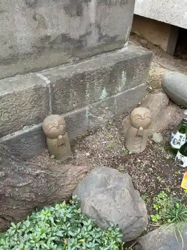 経王寺の{uncategorized: "未分類", other: "その他", undefined: "問題あり", building: "その他建物", grave: "お墓", sacred_gate: "鳥居", guardian: "狛犬", statue: "像", buddha: "仏像", history: "歴史", nature: "自然", garden: "庭園", animal: "動物", pagoda: "塔", temizu: "手水舎", mountain_gate: "山門・神門", sanctuary: "本殿・本堂", subordinate: "末社・摂社", art: "芸術", scenery: "景色", jizo: "地蔵", ema: "絵馬", goshuin: "御朱印", omikuji: "おみくじ", items: "授与品その他", amulet: "お守り", goshuincho: "御朱印帳", eats: "食事", festival: "お祭り", votive_dance: "神楽", shichigosan: "七五三参", wedding: "結婚式", experience: "体験その他", initially: "初詣", around: "周辺", anti_infection: "感染症対策"}