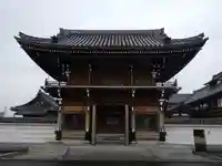 玄猷寺の山門・神門