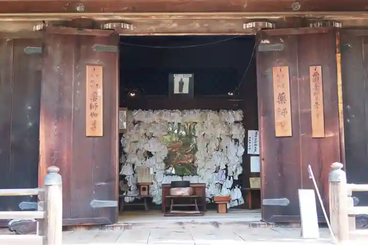 法界寺(日野薬師)(京都府)