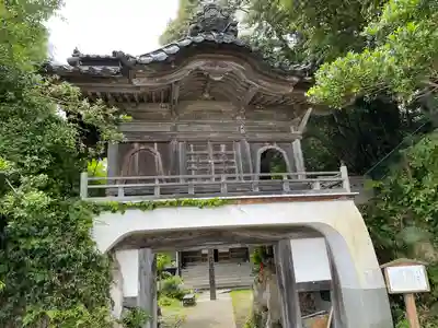 妙観院の山門・神門
