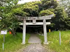 多鯰ヶ池弁天宮(鳥取県)