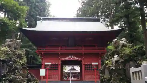 富士山東口本宮 冨士浅間神社の山門・神門