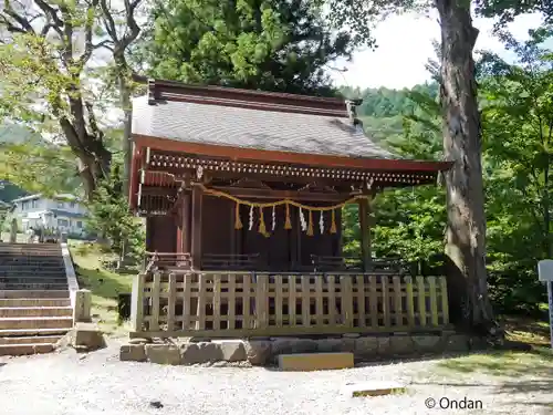 諏訪大社上社前宮(長野県)