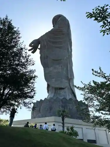 東本願寺本廟 牛久浄苑（牛久大仏）(茨城県)