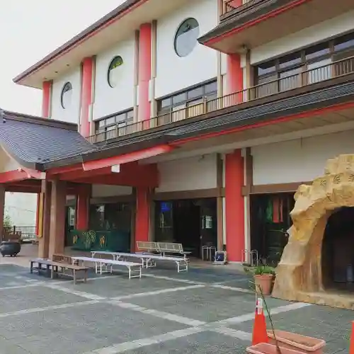 身代り不動尊(大明王院)の本殿・本堂