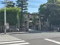 元祇園梛神社・隼神社の{uncategorized: "未分類", other: "その他", undefined: "問題あり", building: "その他建物", grave: "お墓", sacred_gate: "鳥居", guardian: "狛犬", statue: "像", buddha: "仏像", history: "歴史", nature: "自然", garden: "庭園", animal: "動物", pagoda: "塔", temizu: "手水舎", mountain_gate: "山門・神門", sanctuary: "本殿・本堂", subordinate: "末社・摂社", art: "芸術", scenery: "景色", jizo: "地蔵", ema: "絵馬", goshuin: "御朱印", omikuji: "おみくじ", items: "授与品その他", amulet: "お守り", goshuincho: "御朱印帳", eats: "食事", festival: "お祭り", votive_dance: "神楽", shichigosan: "七五三参", wedding: "結婚式", experience: "体験その他", initially: "初詣", around: "周辺", anti_infection: "感染症対策"}