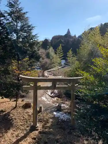 白山神社の鳥居