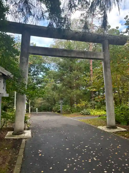 音更神社の鳥居