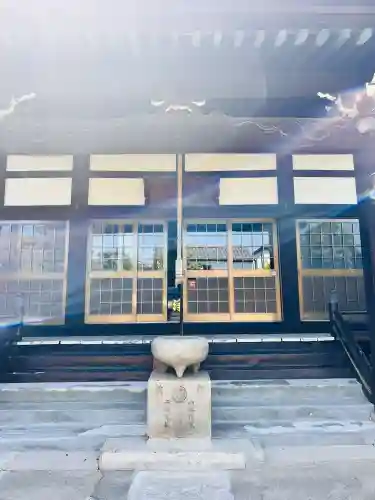 させん堂不動寺の{uncategorized: "未分類", other: "その他", undefined: "問題あり", building: "その他建物", grave: "お墓", sacred_gate: "鳥居", guardian: "狛犬", statue: "像", buddha: "仏像", history: "歴史", nature: "自然", garden: "庭園", animal: "動物", pagoda: "塔", temizu: "手水舎", mountain_gate: "山門・神門", sanctuary: "本殿・本堂", subordinate: "末社・摂社", art: "芸術", scenery: "景色", jizo: "地蔵", ema: "絵馬", goshuin: "御朱印", omikuji: "おみくじ", items: "授与品その他", amulet: "お守り", goshuincho: "御朱印帳", eats: "食事", festival: "お祭り", votive_dance: "神楽", shichigosan: "七五三参", wedding: "結婚式", experience: "体験その他", initially: "初詣", around: "周辺", anti_infection: "感染症対策"}