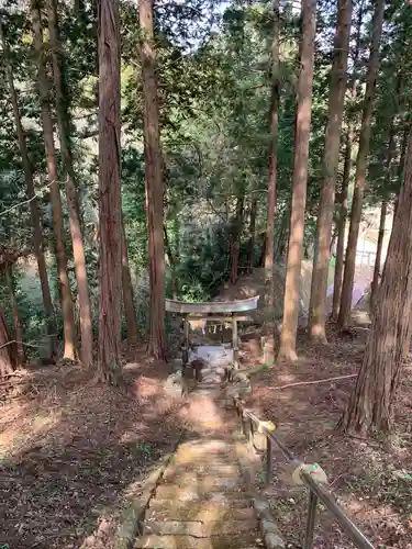 八幡神社の鳥居