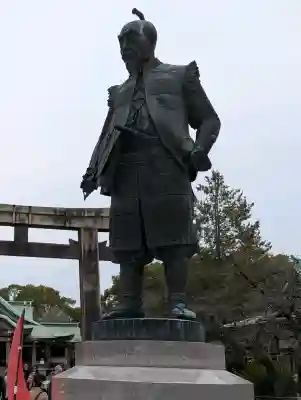 豊國神社の{uncategorized: "未分類", other: "その他", undefined: "問題あり", building: "その他建物", grave: "お墓", sacred_gate: "鳥居", guardian: "狛犬", statue: "像", buddha: "仏像", history: "歴史", nature: "自然", garden: "庭園", animal: "動物", pagoda: "塔", temizu: "手水舎", mountain_gate: "山門・神門", sanctuary: "本殿・本堂", subordinate: "末社・摂社", art: "芸術", scenery: "景色", jizo: "地蔵", ema: "絵馬", goshuin: "御朱印", omikuji: "おみくじ", items: "授与品その他", amulet: "お守り", goshuincho: "御朱印帳", eats: "食事", festival: "お祭り", votive_dance: "神楽", shichigosan: "七五三参", wedding: "結婚式", experience: "体験その他", initially: "初詣", around: "周辺", anti_infection: "感染症対策"}