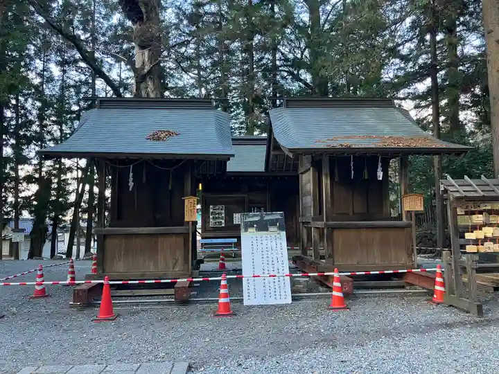 諏訪大社下社春宮(長野県)