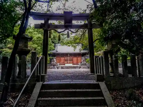 成石神社の鳥居