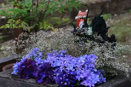 三光稲荷神社の手水舎