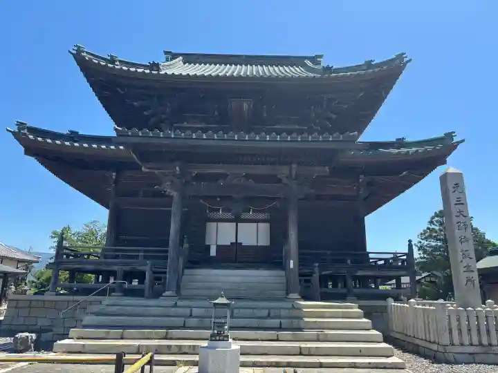 玉泉寺の{uncategorized: "未分類", other: "その他", undefined: "問題あり", building: "その他建物", grave: "お墓", sacred_gate: "鳥居", guardian: "狛犬", statue: "像", buddha: "仏像", history: "歴史", nature: "自然", garden: "庭園", animal: "動物", pagoda: "塔", temizu: "手水舎", mountain_gate: "山門・神門", sanctuary: "本殿・本堂", subordinate: "末社・摂社", art: "芸術", scenery: "景色", jizo: "地蔵", ema: "絵馬", goshuin: "御朱印", omikuji: "おみくじ", items: "授与品その他", amulet: "お守り", goshuincho: "御朱印帳", eats: "食事", festival: "お祭り", votive_dance: "神楽", shichigosan: "七五三参", wedding: "結婚式", experience: "体験その他", initially: "初詣", around: "周辺", anti_infection: "感染症対策"}