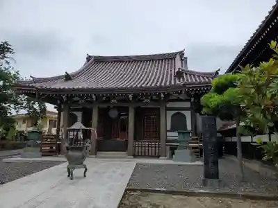如宝寺の本殿・本堂