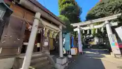 太子堂八幡神社の鳥居