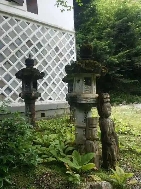 瑠璃寺のその他建物