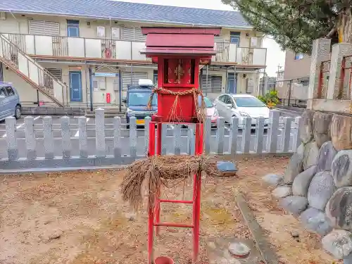 八幡社（丹陽町伝法寺）の末社・摂社