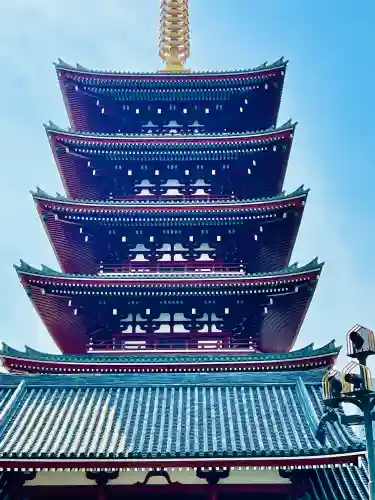 浅草寺の{uncategorized: "未分類", other: "その他", undefined: "問題あり", building: "その他建物", grave: "お墓", sacred_gate: "鳥居", guardian: "狛犬", statue: "像", buddha: "仏像", history: "歴史", nature: "自然", garden: "庭園", animal: "動物", pagoda: "塔", temizu: "手水舎", mountain_gate: "山門・神門", sanctuary: "本殿・本堂", subordinate: "末社・摂社", art: "芸術", scenery: "景色", jizo: "地蔵", ema: "絵馬", goshuin: "御朱印", omikuji: "おみくじ", items: "授与品その他", amulet: "お守り", goshuincho: "御朱印帳", eats: "食事", festival: "お祭り", votive_dance: "神楽", shichigosan: "七五三参", wedding: "結婚式", experience: "体験その他", initially: "初詣", around: "周辺", anti_infection: "感染症対策"}