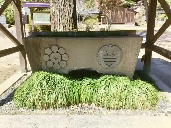 吉香神社の手水舎