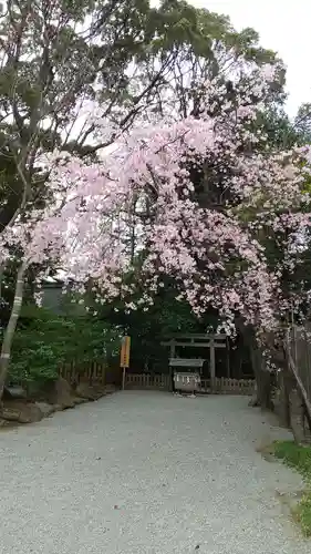 伊勢山皇大神宮の末社・摂社
