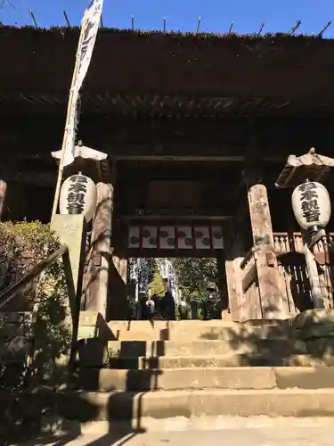 杉本寺の山門