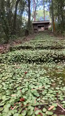 松尾神社の山門・神門