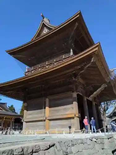 阿蘇神社の山門