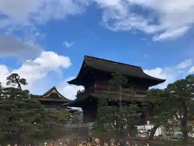 善光寺の山門・神門